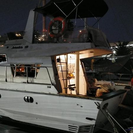 Barco Lucky Otel Sant Adria de Besos Dış mekan fotoğraf